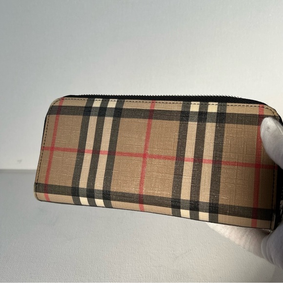Burberry Elmore Vintage Check Plaid Wallet Authentic - Picture 2 of 16